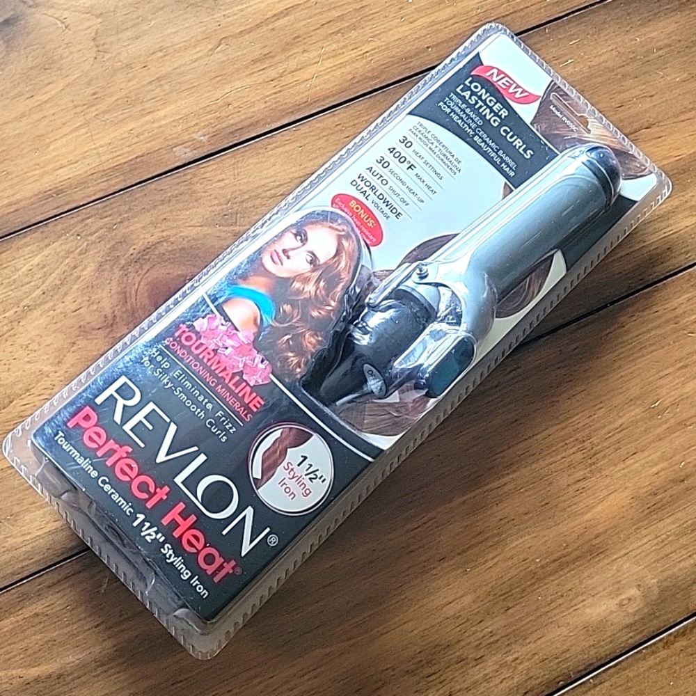 1 1/2 New Curling Iron